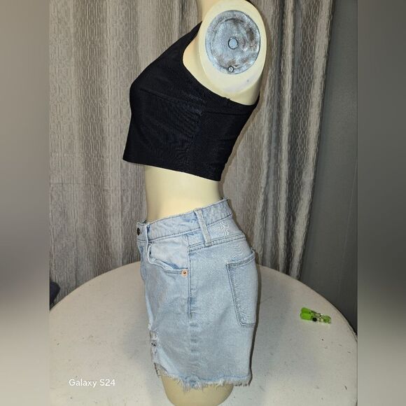 Universal Thread Blue Jeans with Embroidered Waistband - Picture 1 of 6